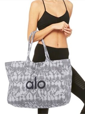 ALO Yoga Gray & White  Tie-Dye Shopper Tote Bag Large